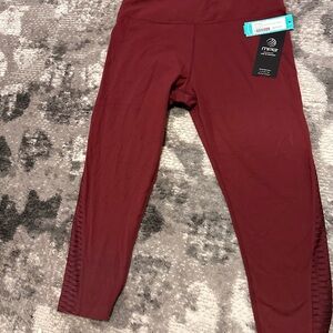 MPG Womens Burgundy Leggings